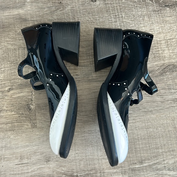 NWOT The Office Of Angela Scott Miss Amelie Amélie Mary Jane size 40 - Picture 11 of 16